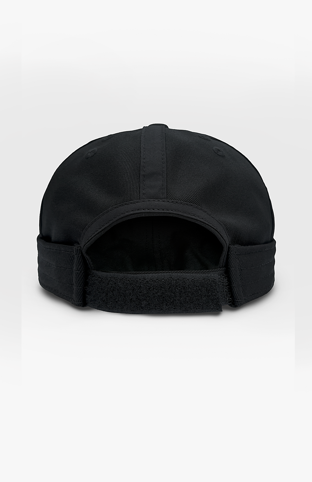 reverse baseball cap in black